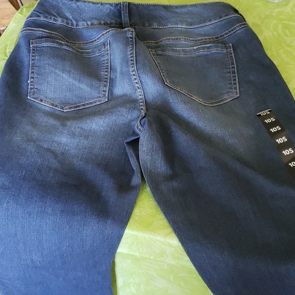 Nwt Torrid Denim Leggings 10s - Picture 6 of 6